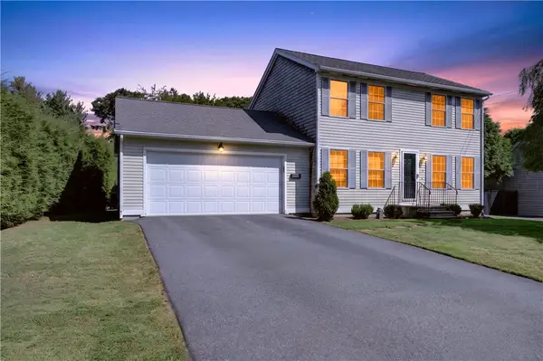 112 Greenwich Avenue, Warwick, RI 02886