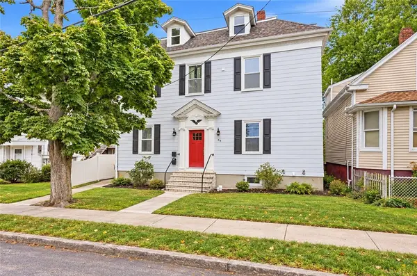 79 Franklin Street, Bristol, RI 02809