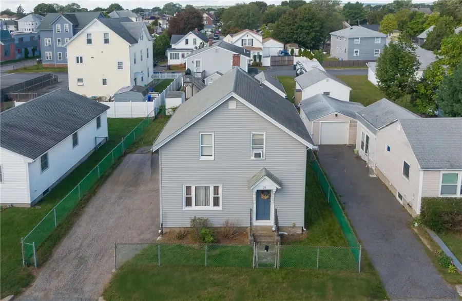 28 Gardner Street, Pawtucket, RI 02861 - #2