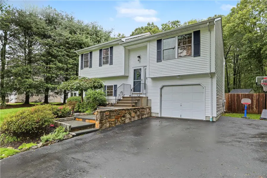 84 Red Maple Terrace, North Kingstown, RI 02852 - #3