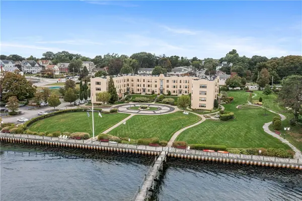 1180 Narragansett Boulevard #F2, Cranston, RI 02905