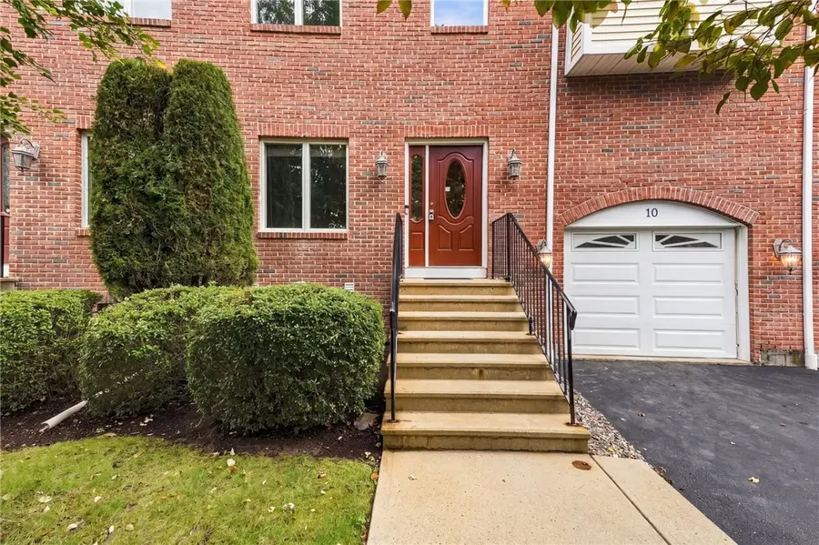 131 Fruit Hill Avenue #10, Providence, RI 02911 - #3