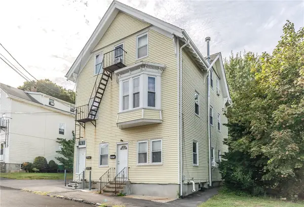 81 1st Street, East Providence, RI 02914