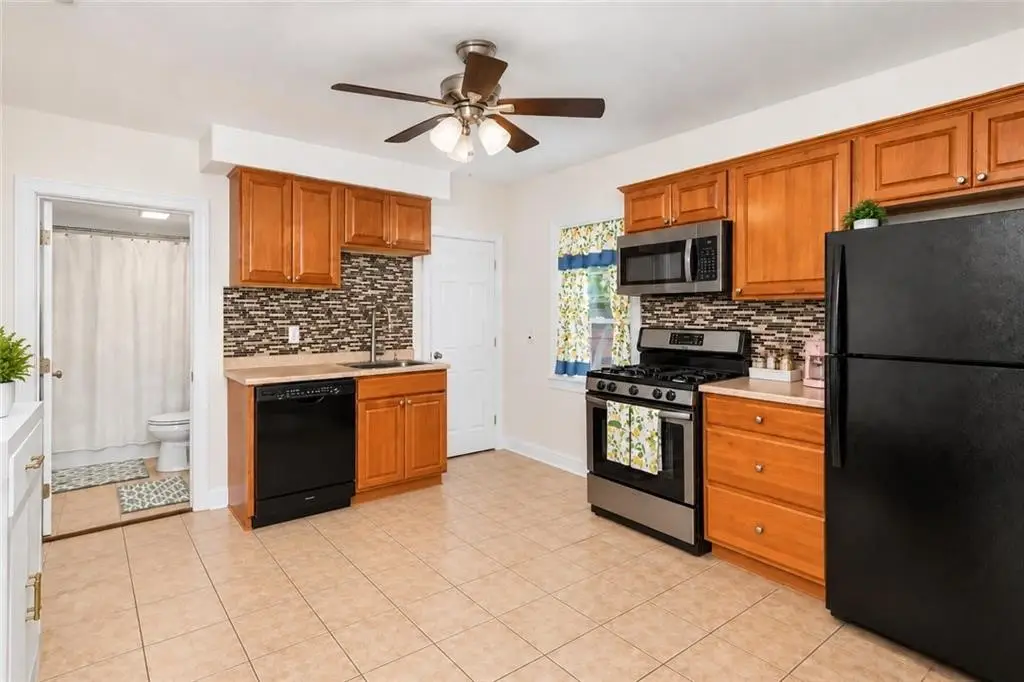 62 Mary Avenue, East Providence, RI 02914 - #1