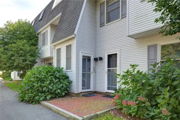 364 Bellevue Avenue #D7, Newport, RI 02840