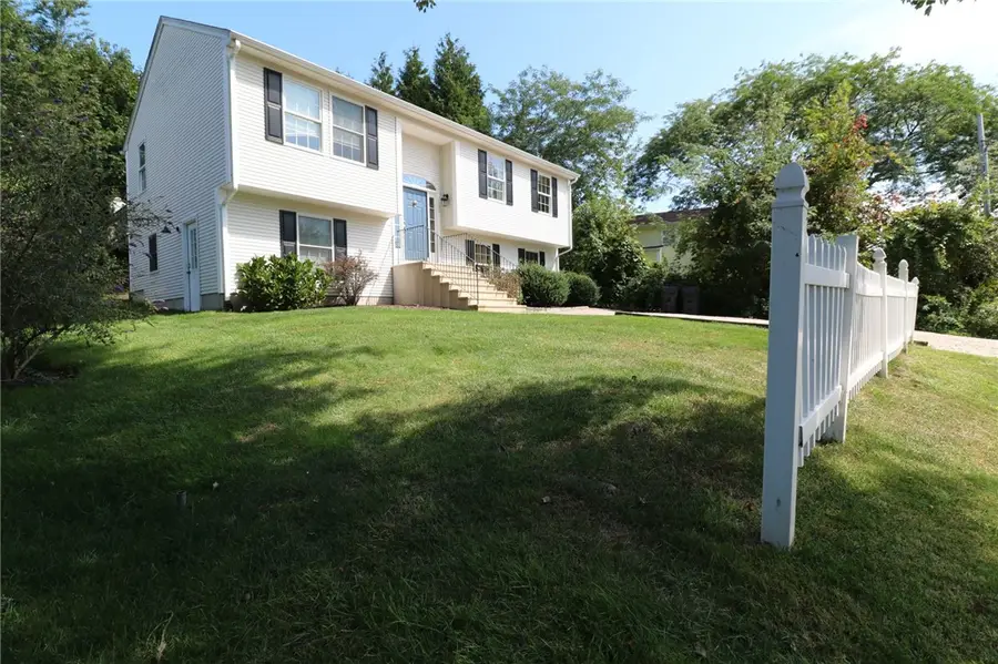 22 Fairway Drive, Narragansett, RI 02882 - #3