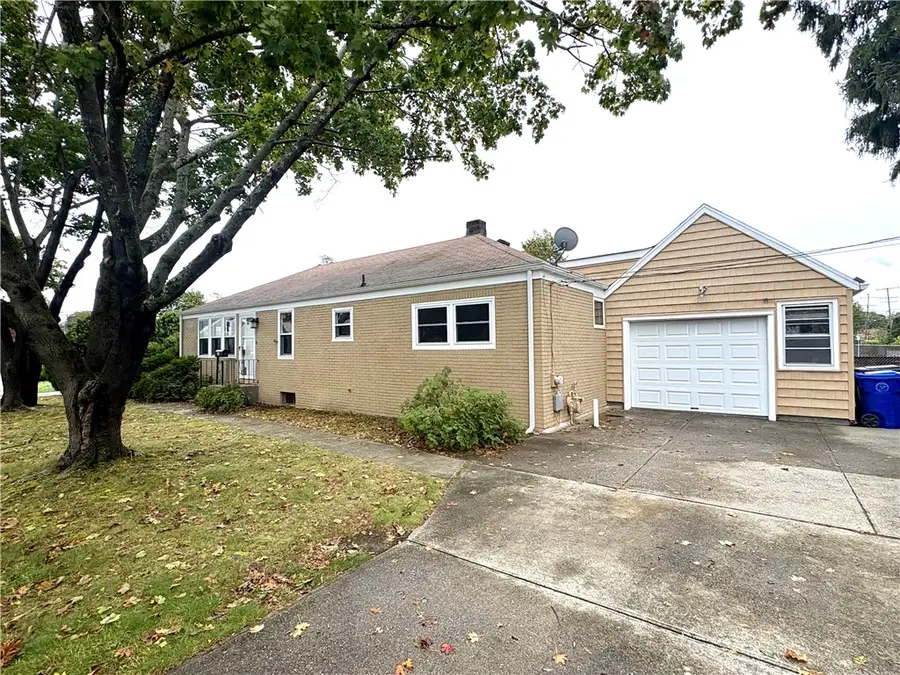 85 Hilton Avenue, Riverside, RI 02915 - #2