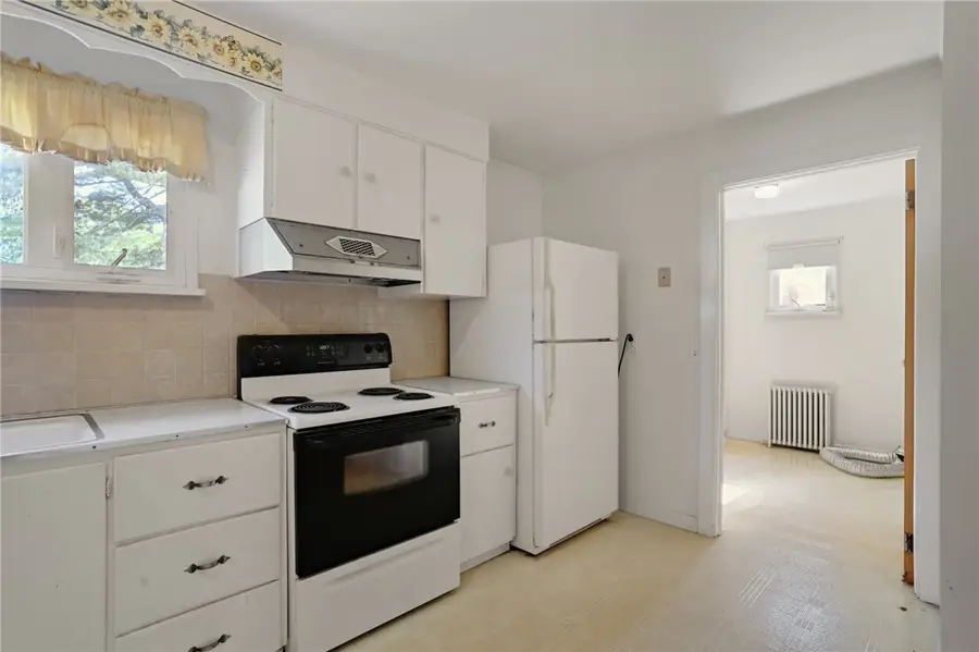 8 Wilder Avenue, Westerly, RI 02891 - #2