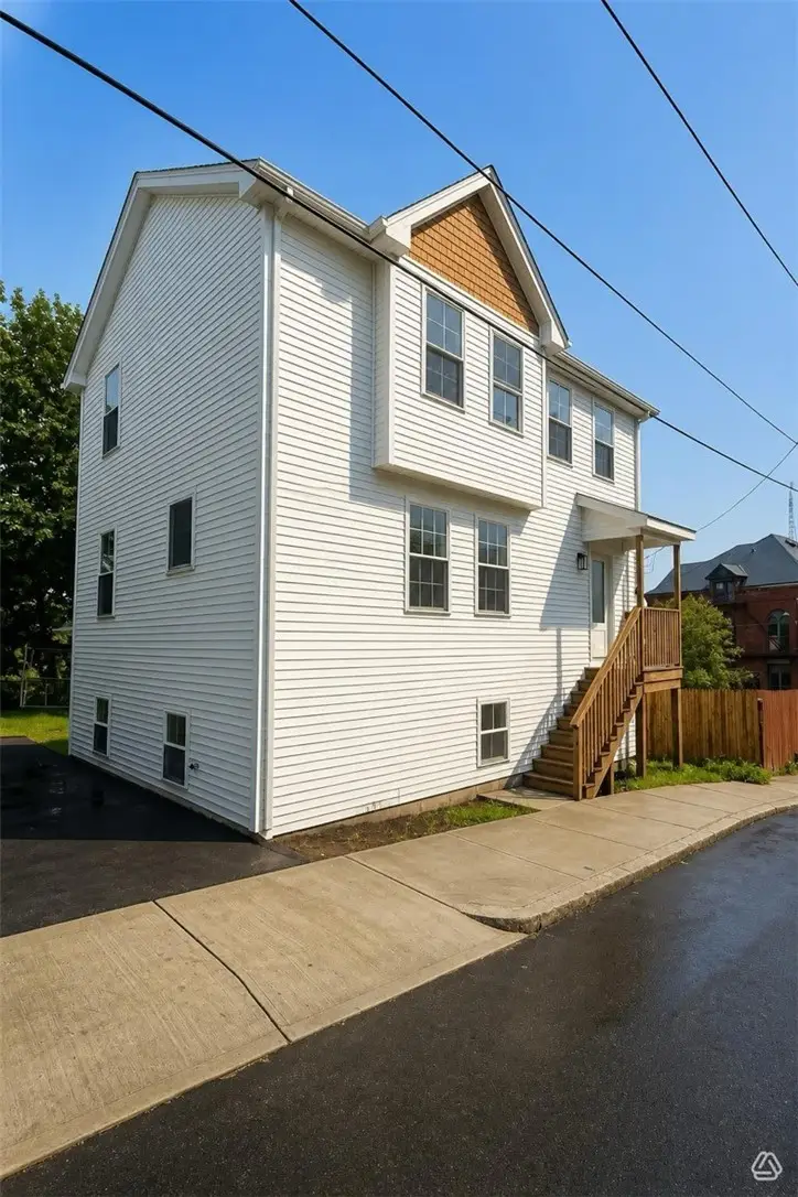 11 Benton Street, Providence, RI 02909 - #3