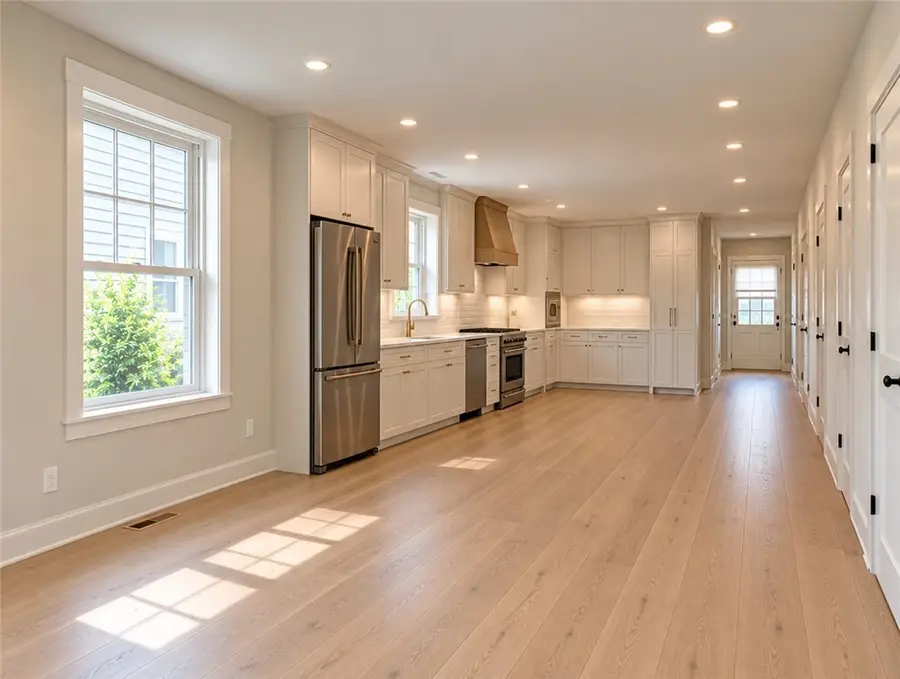 549 Douglas Avenue, Providence, RI 02908 - #2