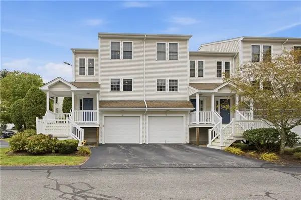 68 Red Brook Lane, West Warwick, RI 02893