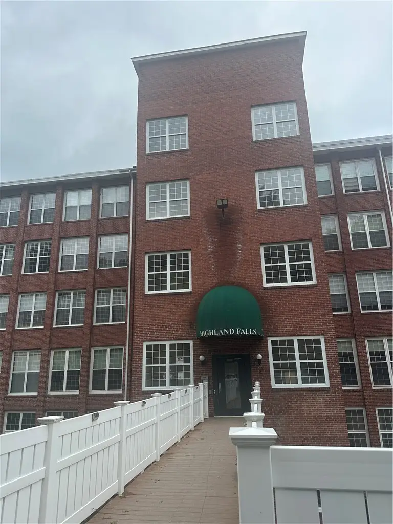 2 School Street, Lincoln, RI 02865 - #1