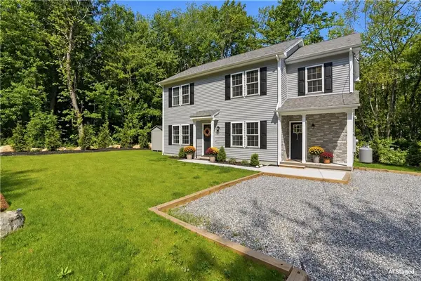 72 Wilbur Road, Lincoln, RI 02865