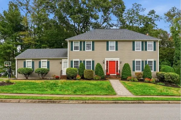 274 Larchwood Drive, Warwick, RI 02886