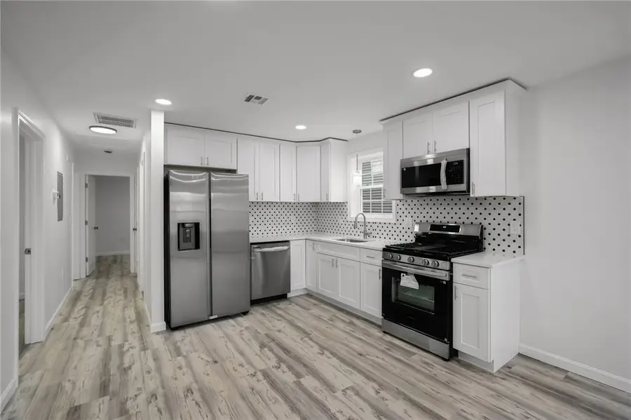 000 Camden Avenue, Providence, RI 02908 - #3