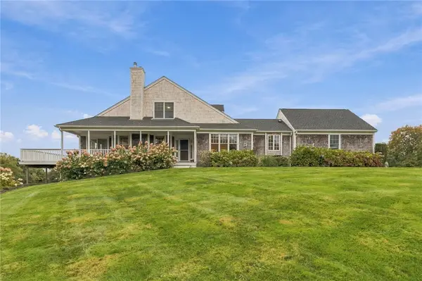 17 Pocasset Lane, Portsmouth, RI 02871