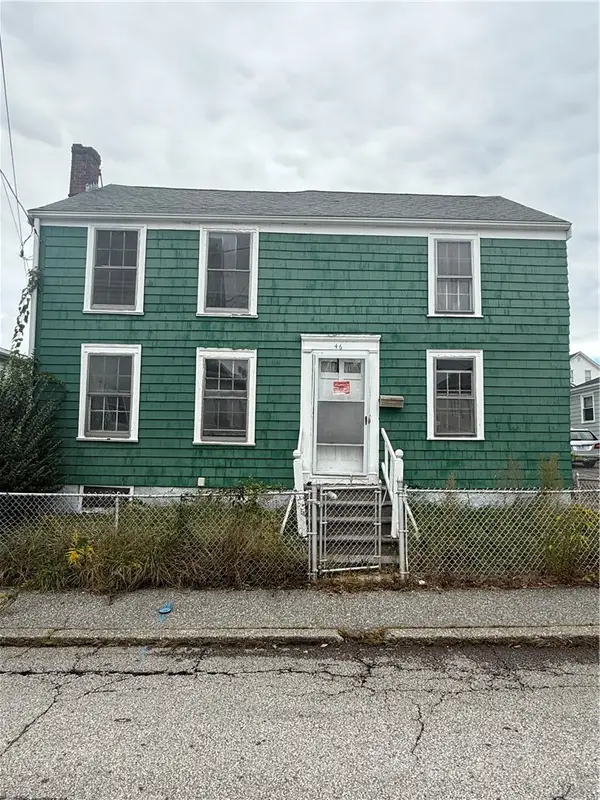 46 Monroe Avenue, Bristol, RI 02809