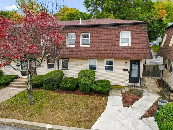 1588 Main Street #18, West Warwick, RI 02893