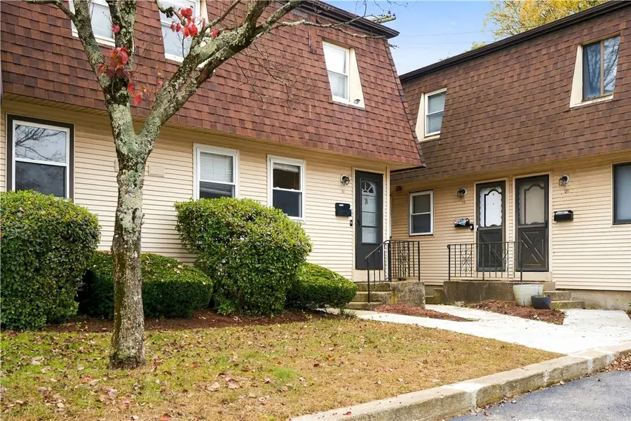 1588 Main Street #18, West Warwick, RI 02893 - #2