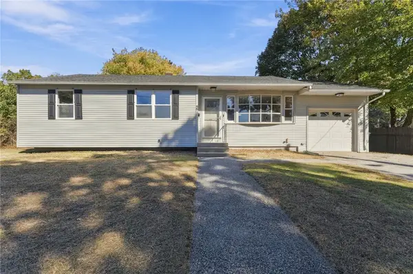 45 Dupont Circle, North Kingstown, RI 02852
