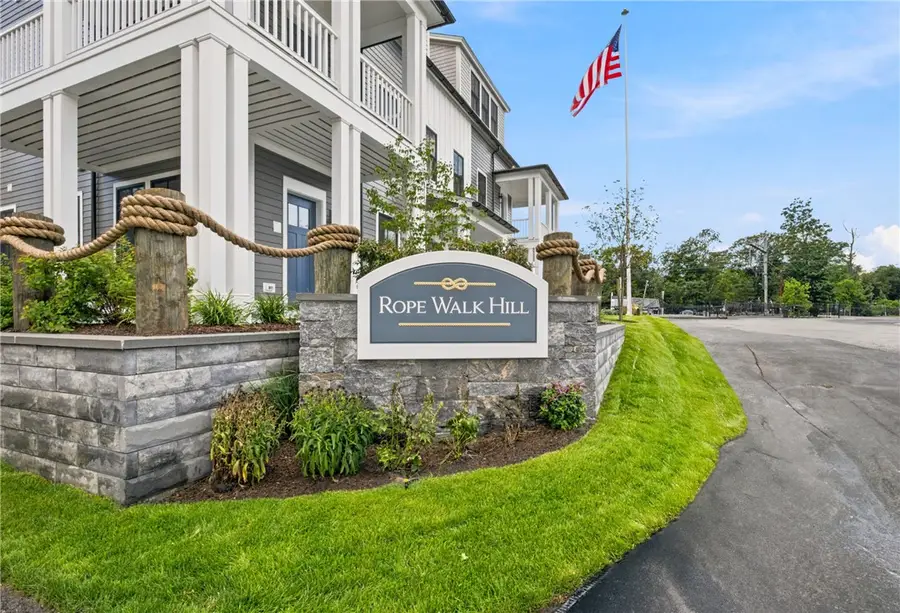 67 Queen Street #5C, East Greenwich, RI 02818 - #2