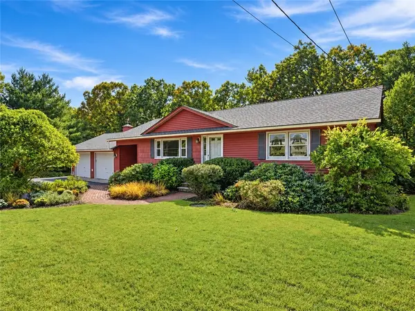 24 Tall Timber Trail, North Smithfield, RI 02896