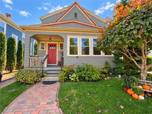 120 Bay View Avenue, Cranston, RI 02905