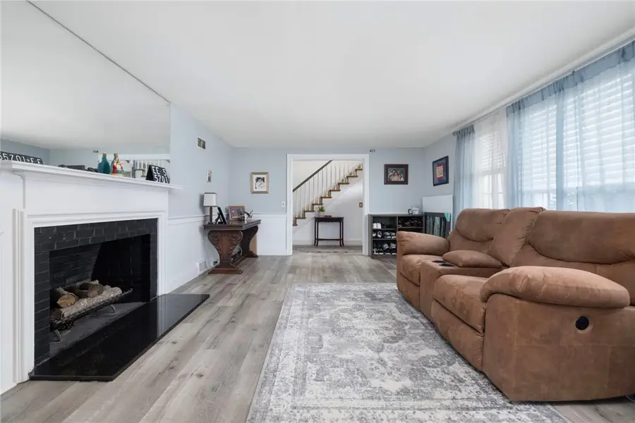 51 Cleveland Avenue, Cranston, RI 02920 - #2