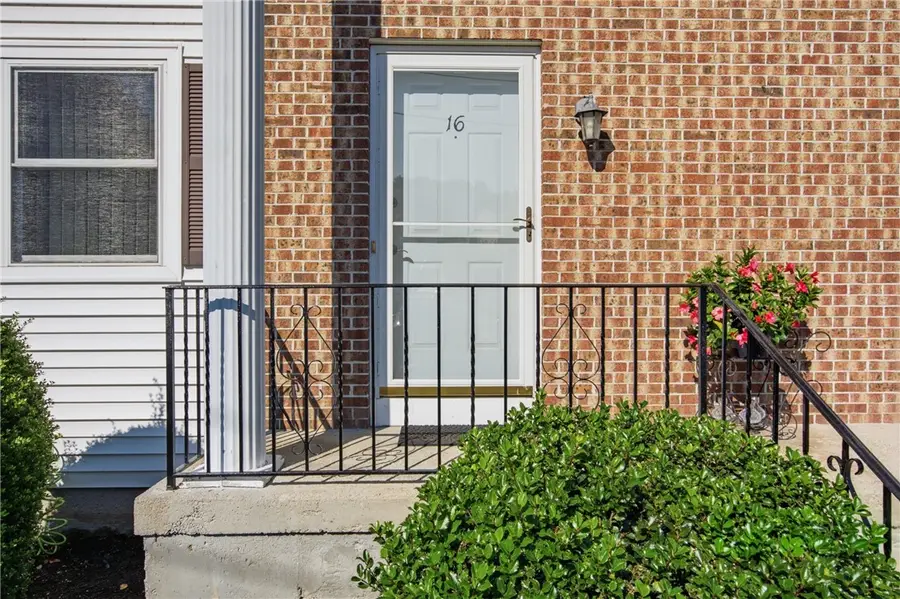 16 Scenery Lane, Johnston, RI 02919 - #3