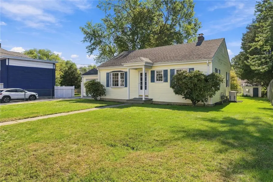 143 Dorr Avenue, Riverside, RI 02915 - #2