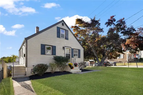 464 High Street, Cumberland, RI 02864