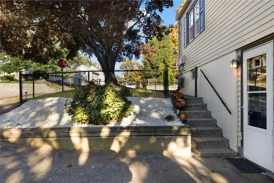 464 High Street, Cumberland, RI 02864 - #2