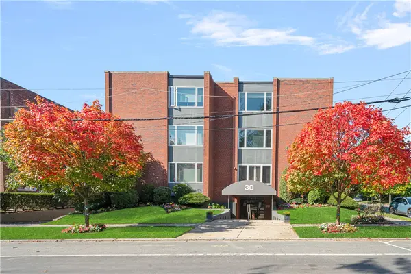 30 Blackstone Boulevard #201, Providence, RI 02906