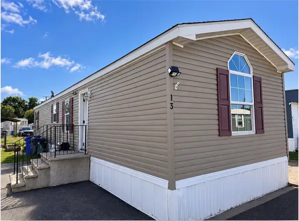245 Manton Street, Pawtucket, RI 02861