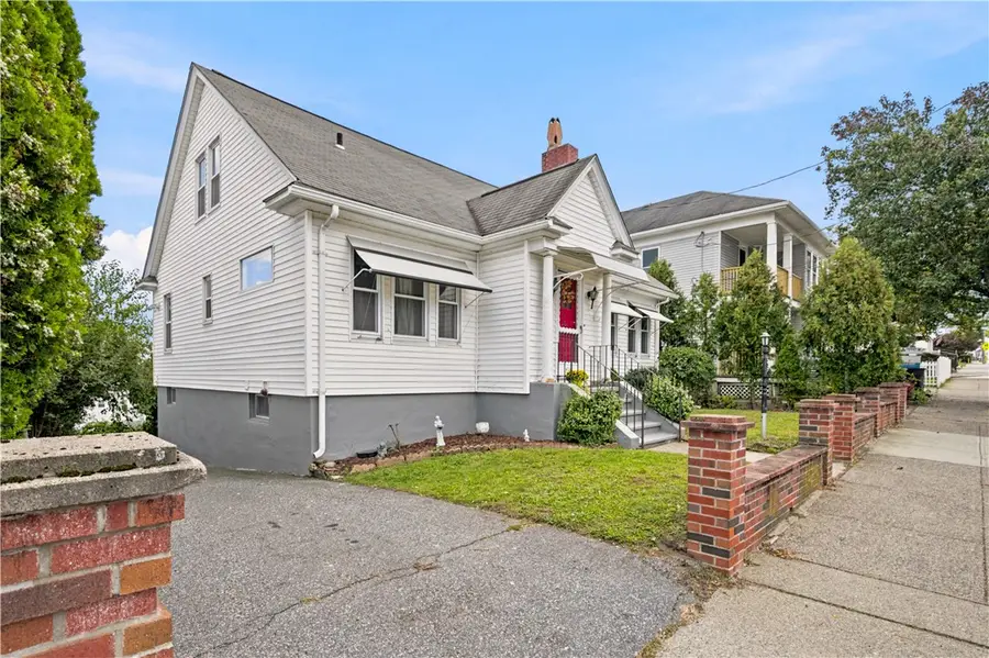 476 East Avenue, Pawtucket, RI 02860 - #2