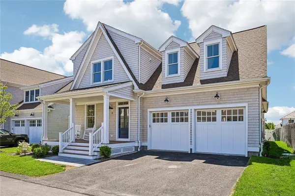 12 Lookout Lane, Portsmouth, RI 02871