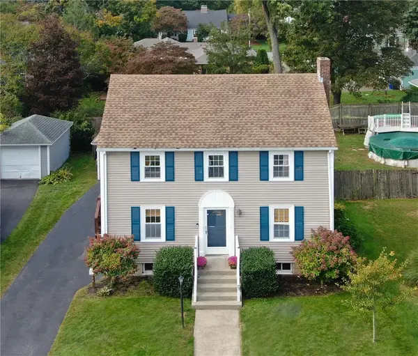 73 Hope Street, East Providence, RI 02916