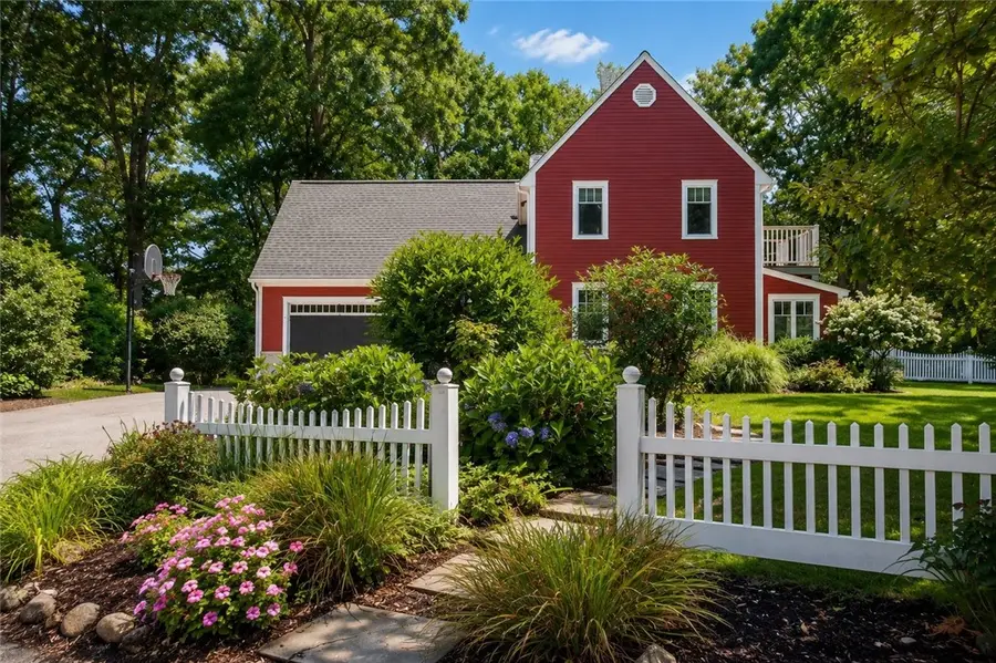 44 Verdant Circle, North Kingstown, RI 02852 - #2