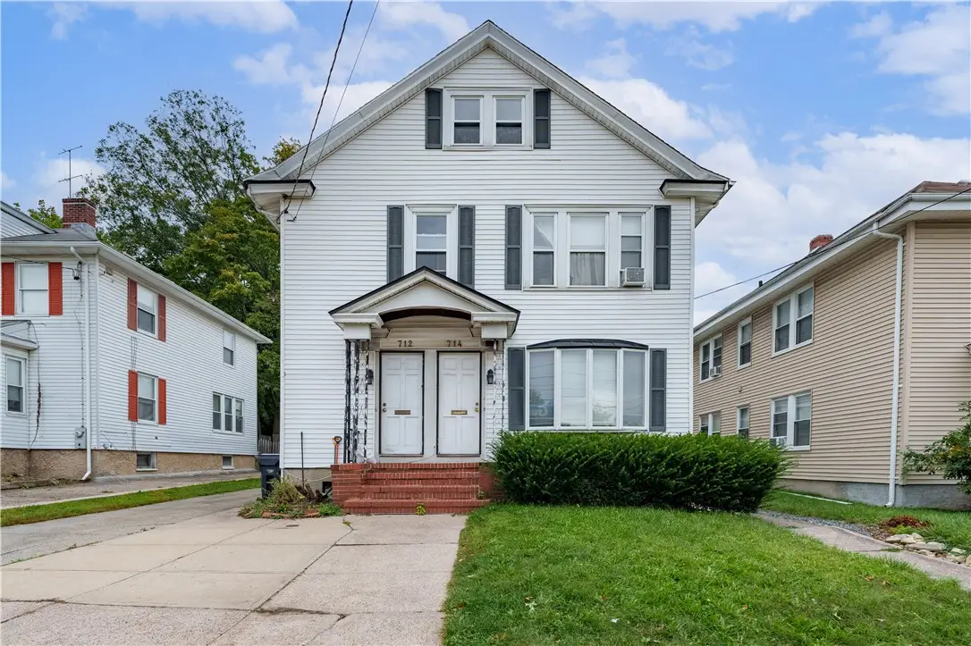 712 East Avenue, Pawtucket, RI 02860 - #1