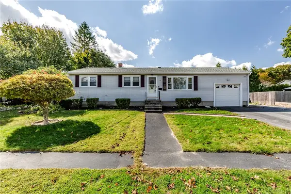 73 Eagle Road, Cranston, RI 02920