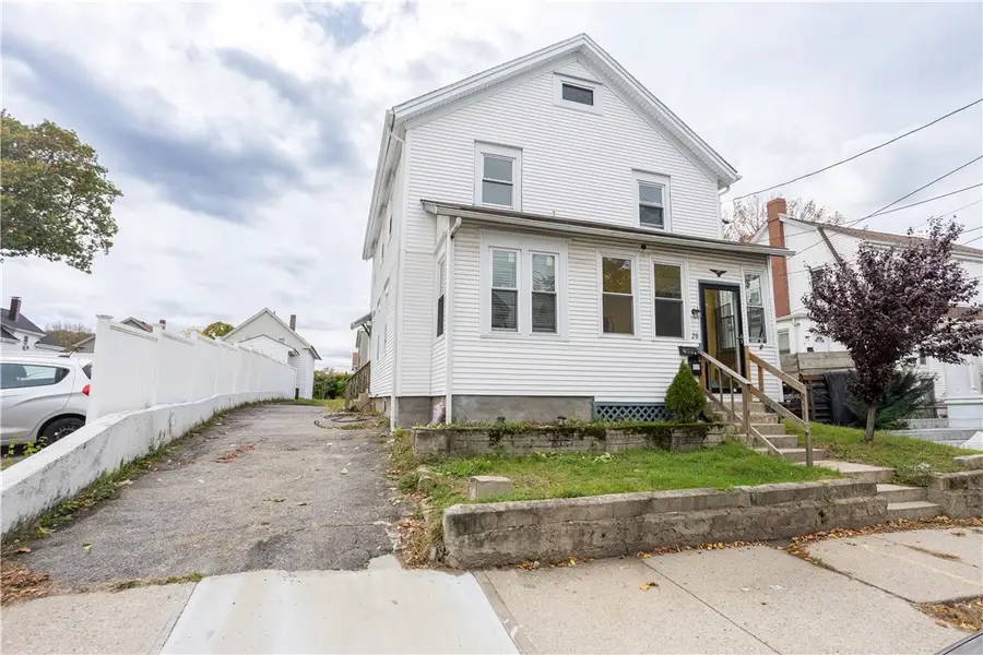 28 Yorkshire Street, Providence, RI 02908 - #2