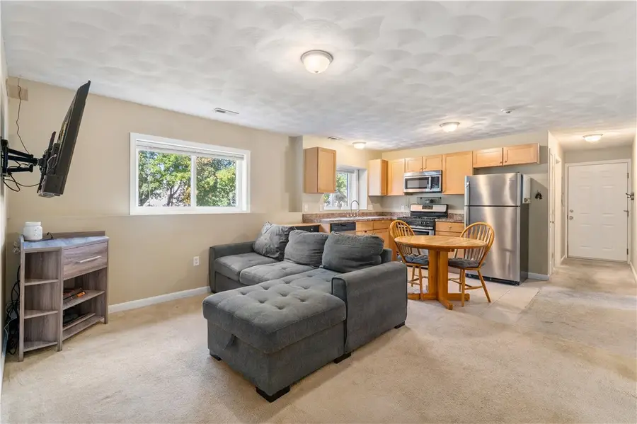 2 Main Street #18, Lincoln, RI 02865 - #3