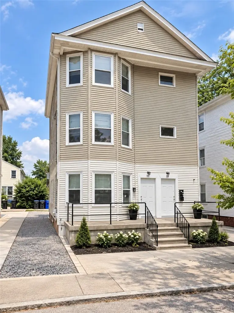 15 Sparrow Street, Providence, RI 02908 - #1