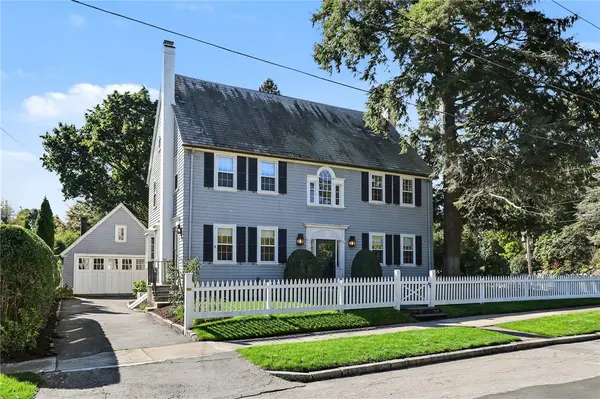 11 Intervale Road, Providence, RI 02906