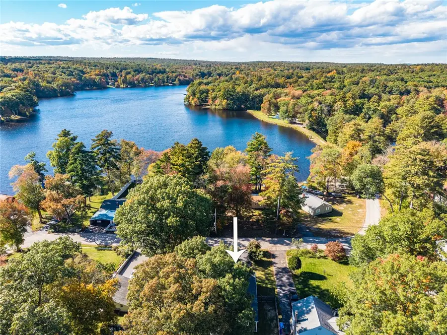 6 Lake View Circle, Glocester, RI 02814 - #2