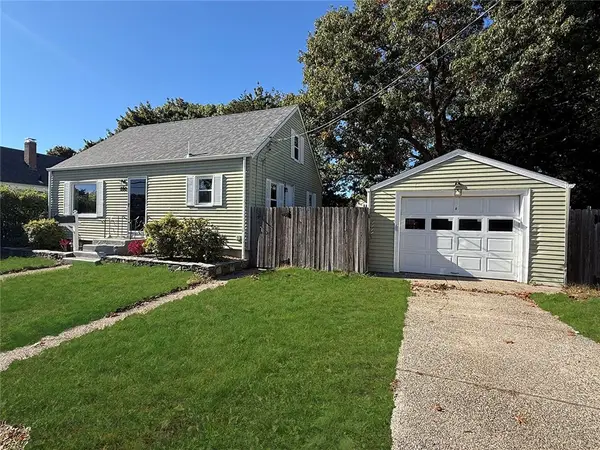 890 Cottage Street, Pawtucket, RI 02861