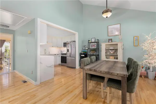 17 Cork Circle #B, Millville, MA 01529