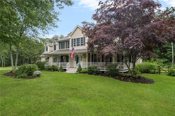 77 Mockingbird Lane, South Kingstown, RI 02879