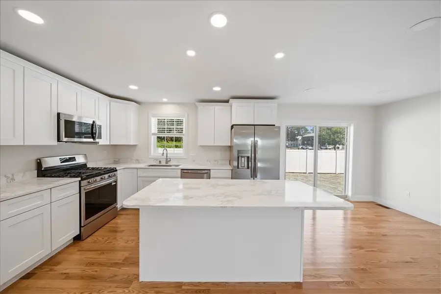 2011 Warwick Avenue, Warwick, RI 02889 - #2