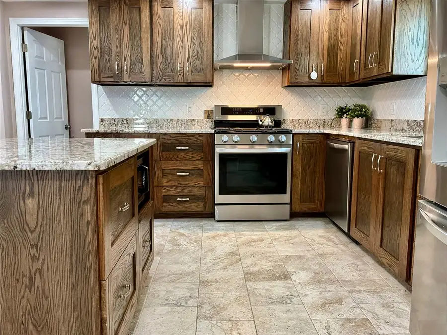 60 Hendrick Street, Providence, RI 02908 - #3
